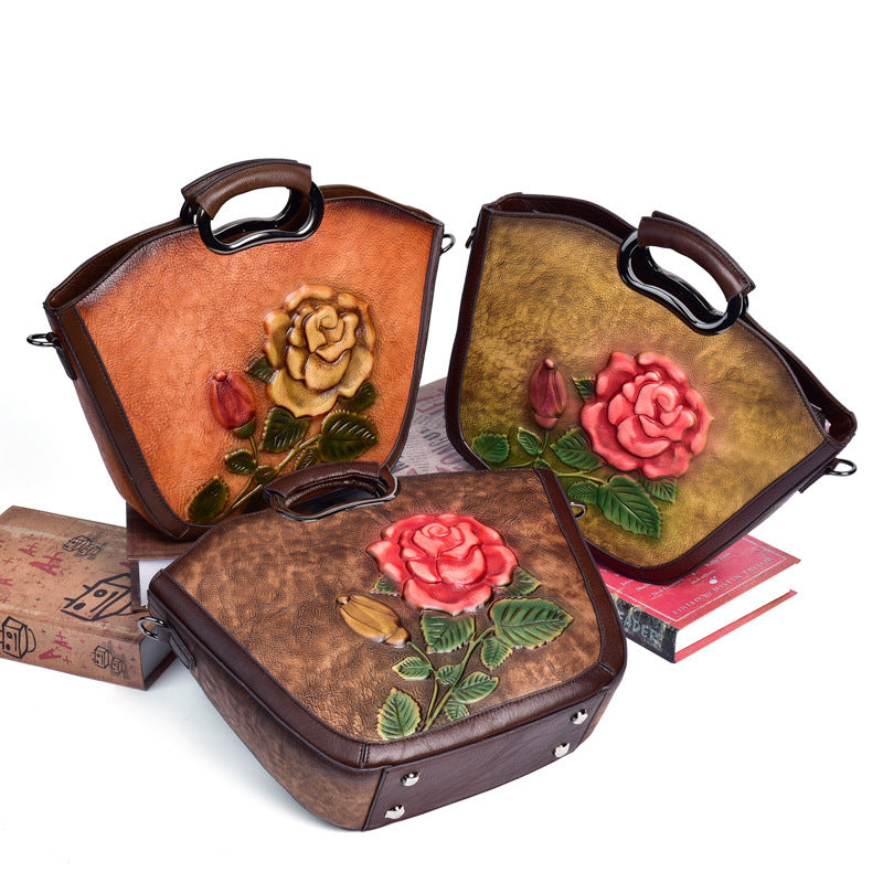 Retro Embossed Cowhide Messenger Handbag 35cm Zipper Closure