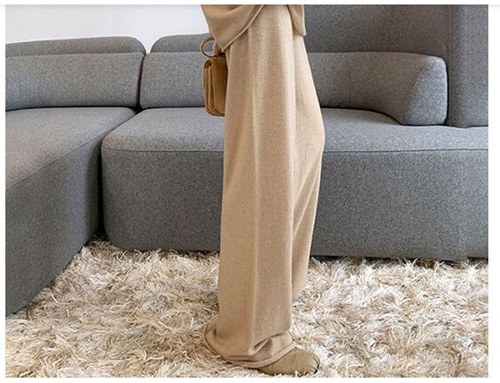 Ensemble deux pièces en maille de laine avec pull et pantalon large Noir, Marron, Beige