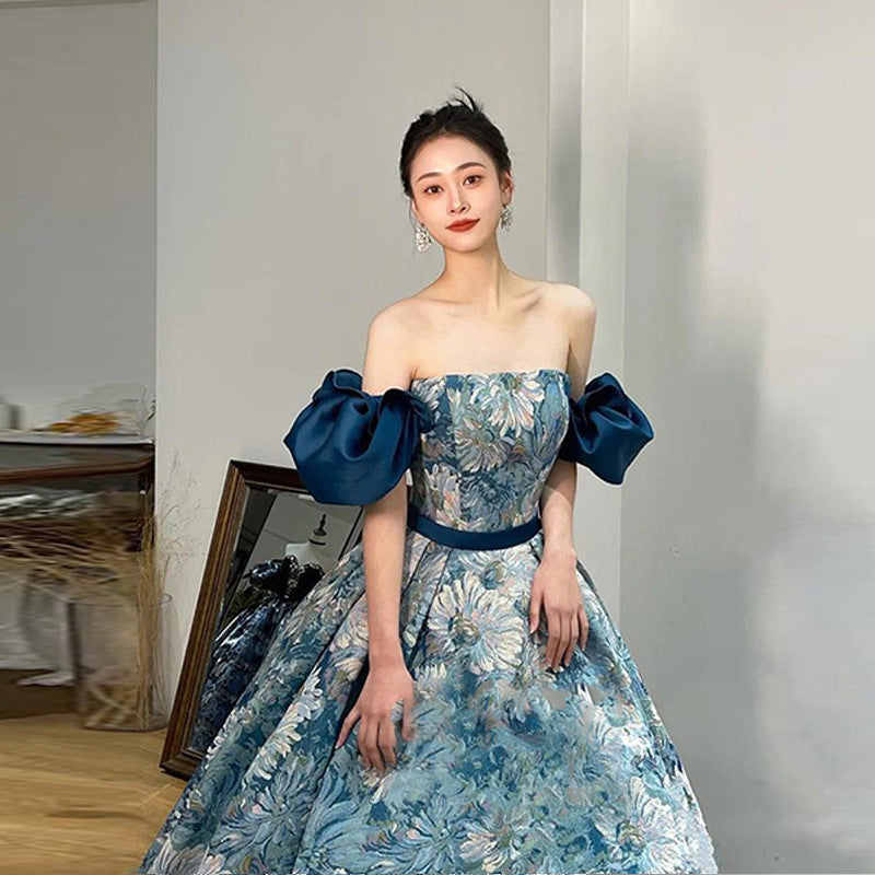 Robe de soirée formelle de fiançailles pour la mariée avec une texture sophistiquée
