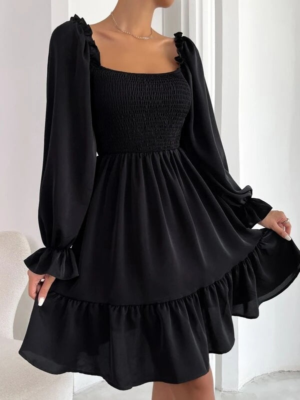 Robe trapèze évasée à manches longues, col carré et volants pour femme