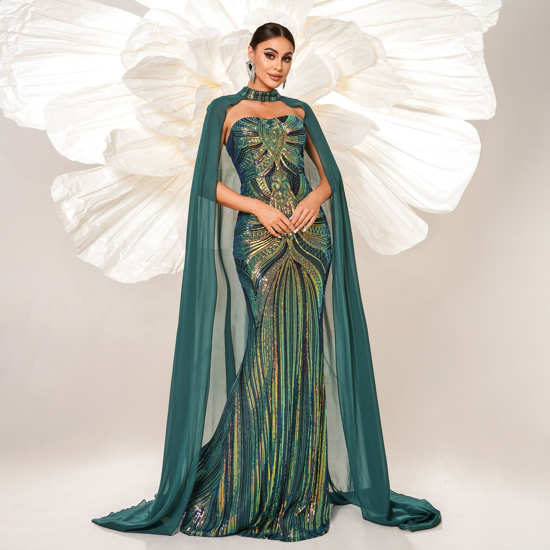 European & American Long Sleeve Round Neck Sequin Dress