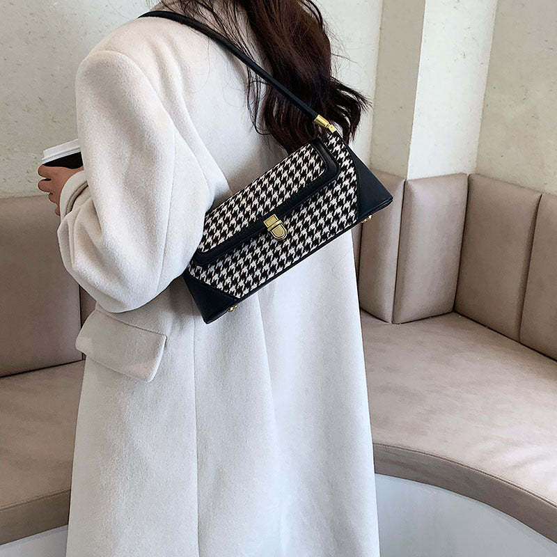 Frosted Color Matching Houndstooth Fashion Baguette Bag for Women