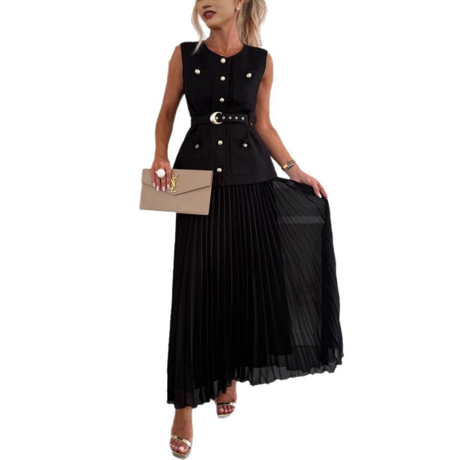 طقم من قطعتين: صدرية بدون أكمام على طراز شانيل مع تنورة شبكية مطوية