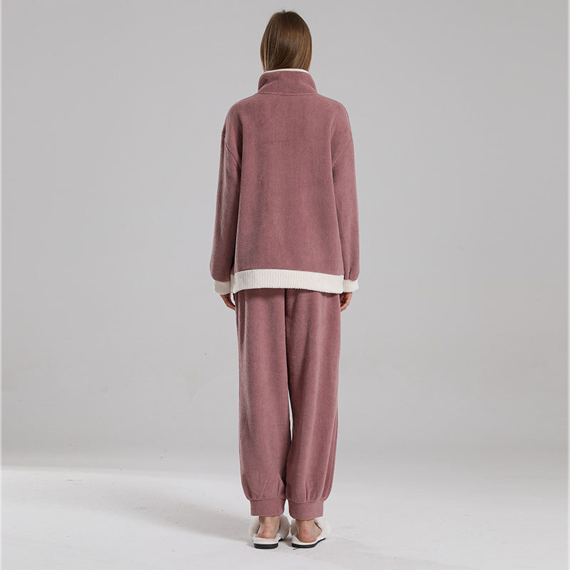 Pyjama de couple chaud en velours de waxberry rouge rosé et bleu marine