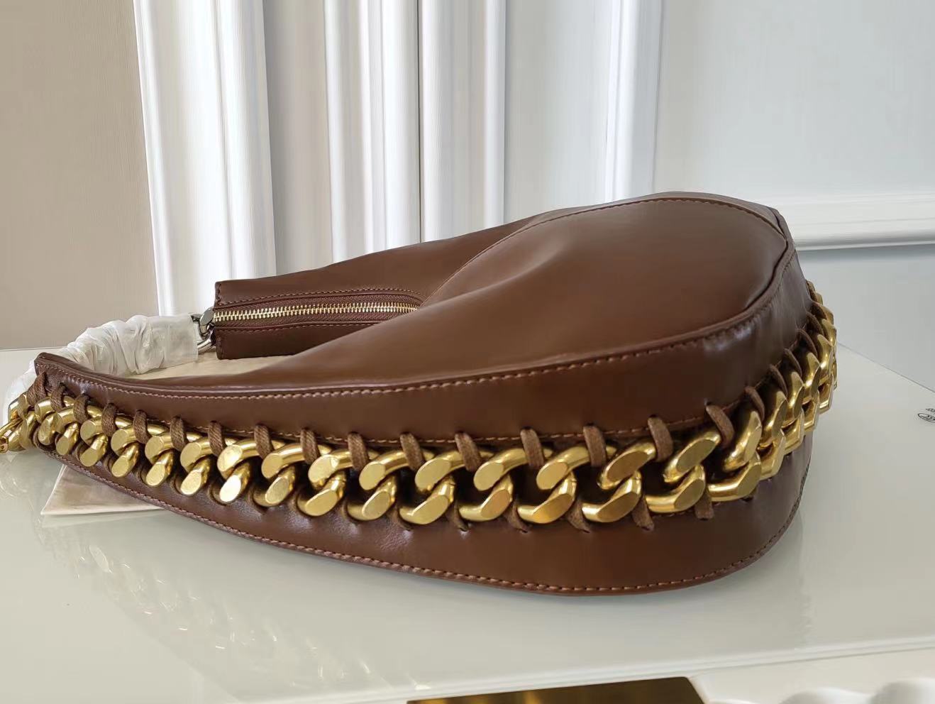 Women's Genuine Leather One Shoulder Handbag 28cm Oval Zipper Bag