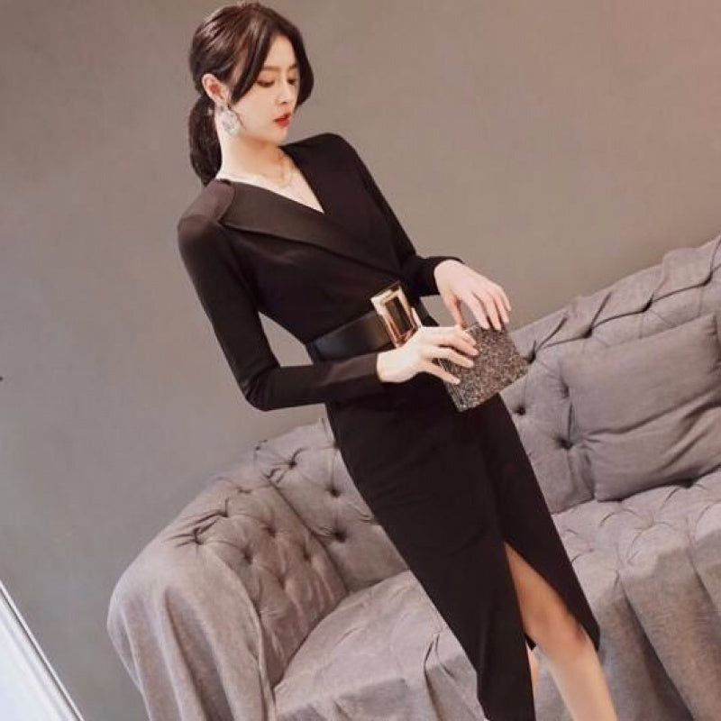 Mid-Length Long-Sleeve V-Neck Dress with Temperament