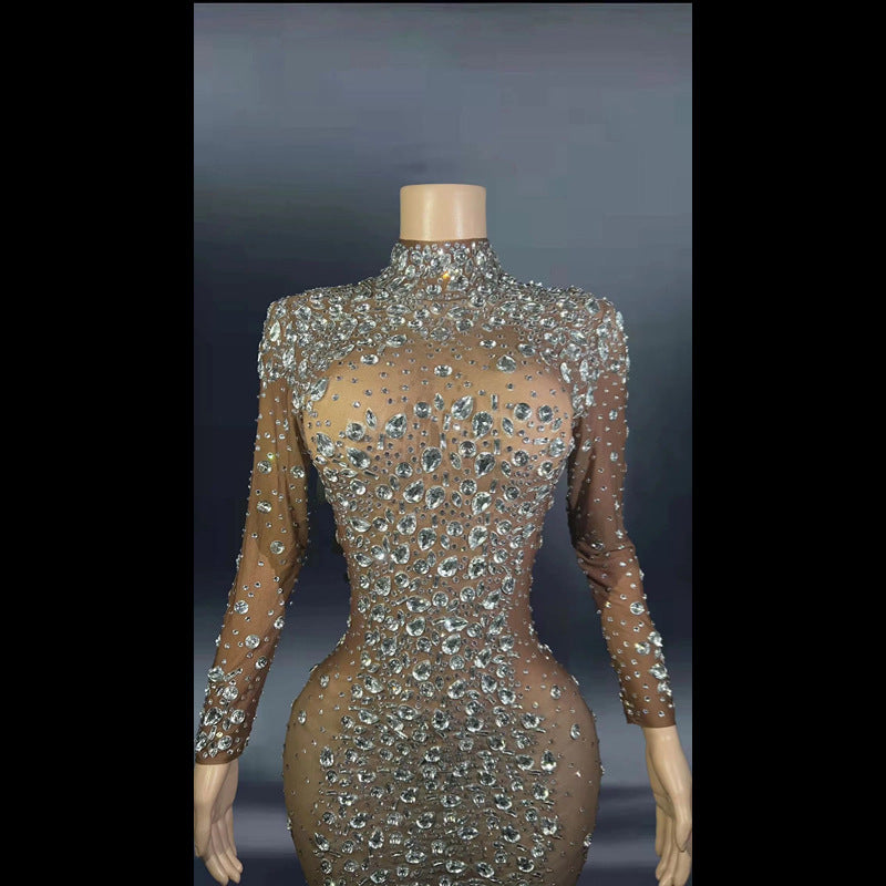 Robe de bal moulante à manches longues et strass pour femme