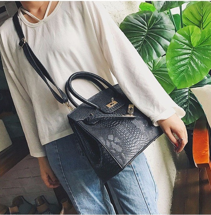 Snake Contrast Platinum Crossbody Bag Medium 31x24x15cm