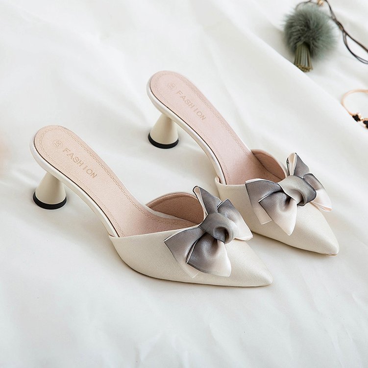 Pointed-Toe Bowknot Mid Heel Sandals for Women in Black, Pink & Beige