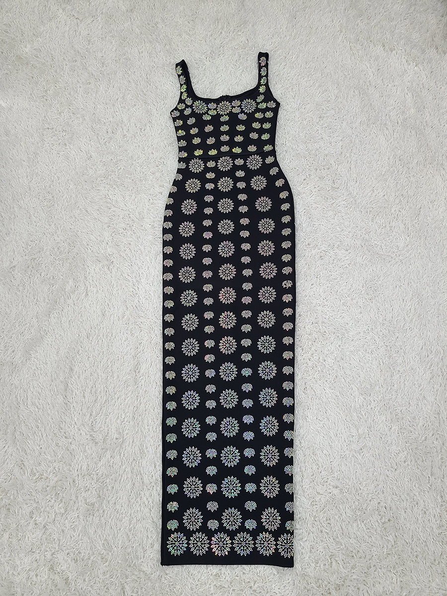 Robe de soirée moulante sans manches noire avec strass et col en U