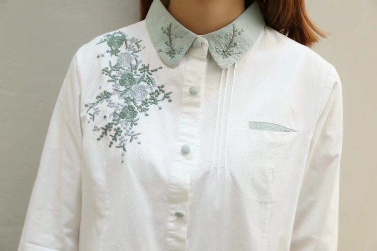 Women's Embroidered Cotton Long-Sleeve Shirt, Loose Fit