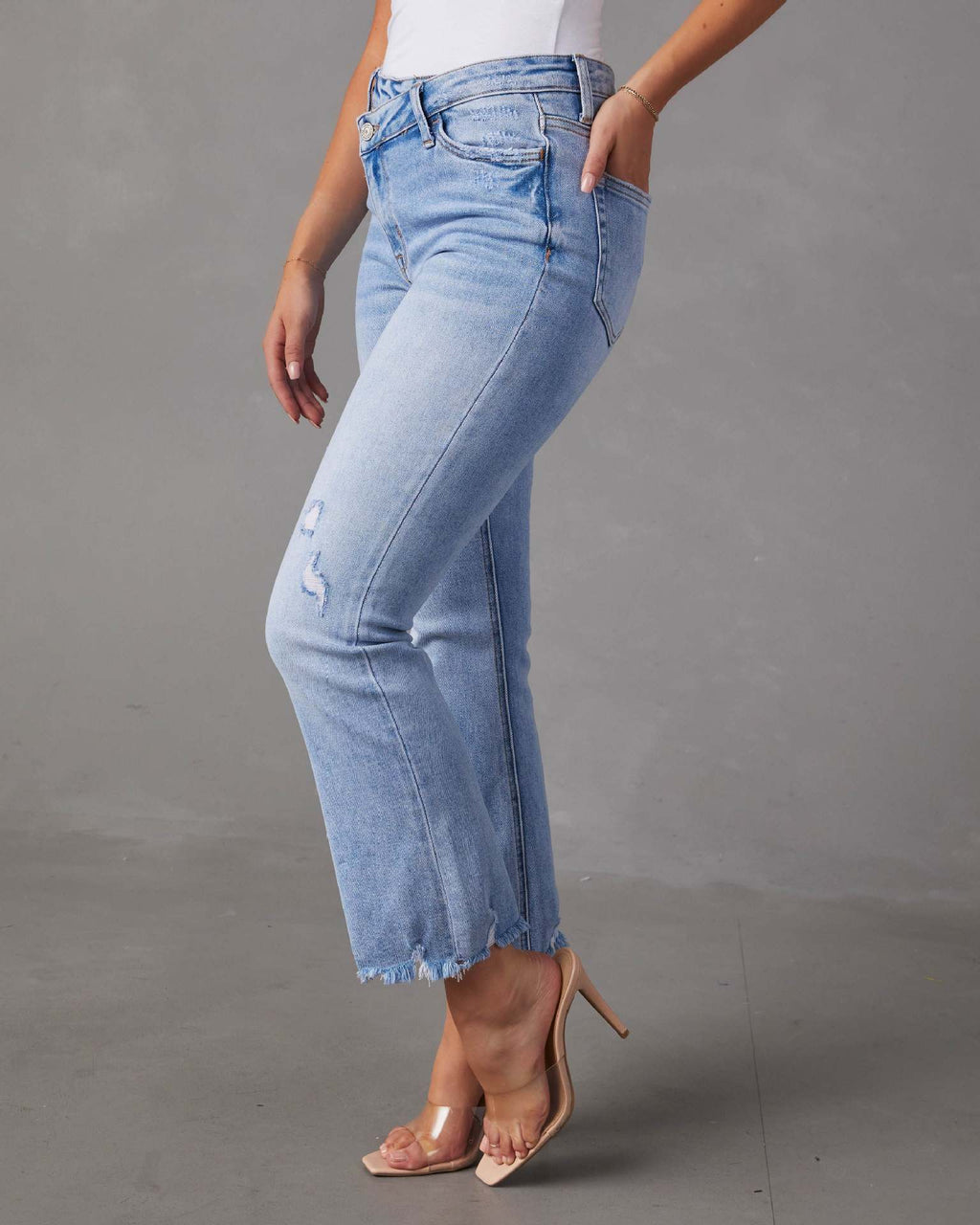 Jean femme bleu clair délavé et déchiré – Tailles S à 2XL