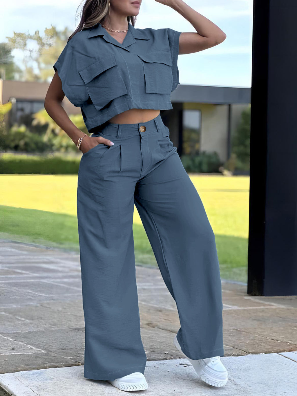Ensemble deux pièces taille haute style western en vert paon, bleu marine et noir