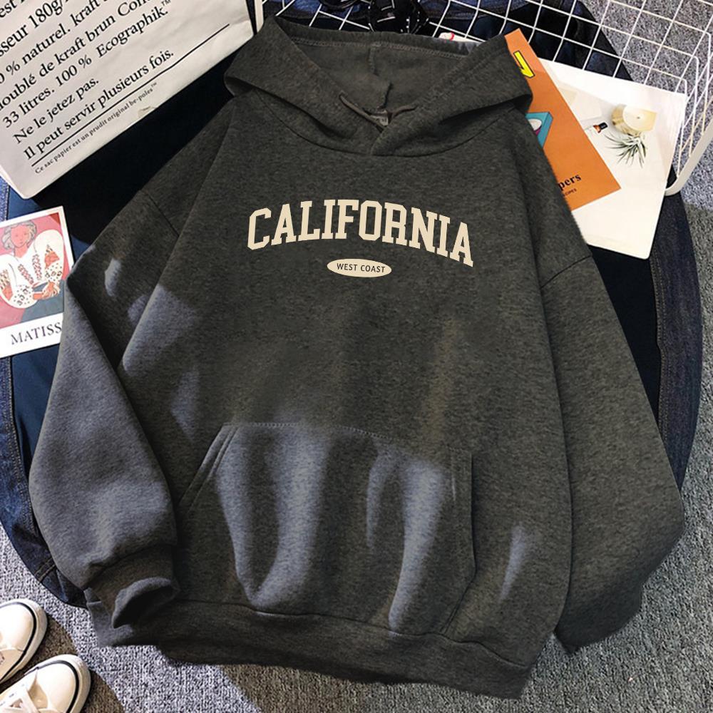 Women's Hooded Round Neck Street Pocket Sweatshirt