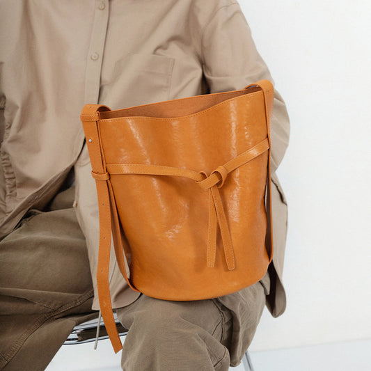 Fashion Personality Women's Retro Textured Shoulder Bag