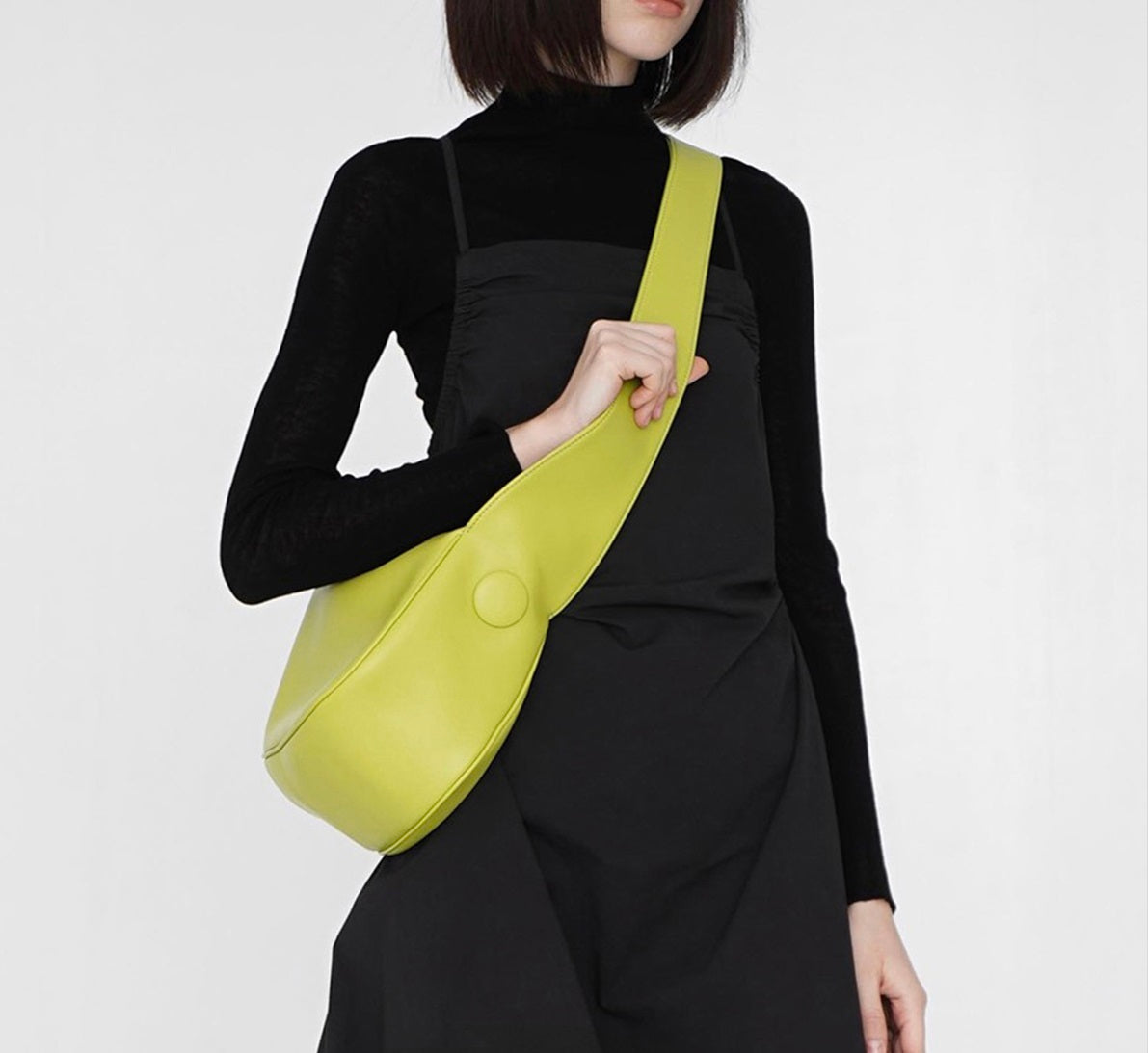 Large Capacity Cowhide Leather Crossbody Tote Bag with Zipper Closure