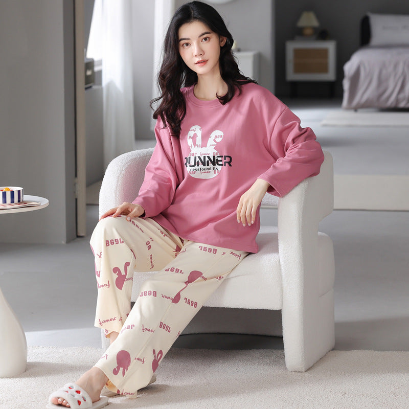 Ensemble pyjama femme doux et minimaliste pour le printemps et l'automne