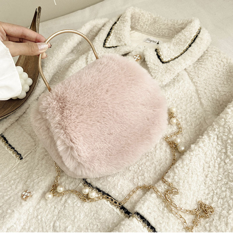 Women's Fashionable Elegant Pearl Chain Handbag