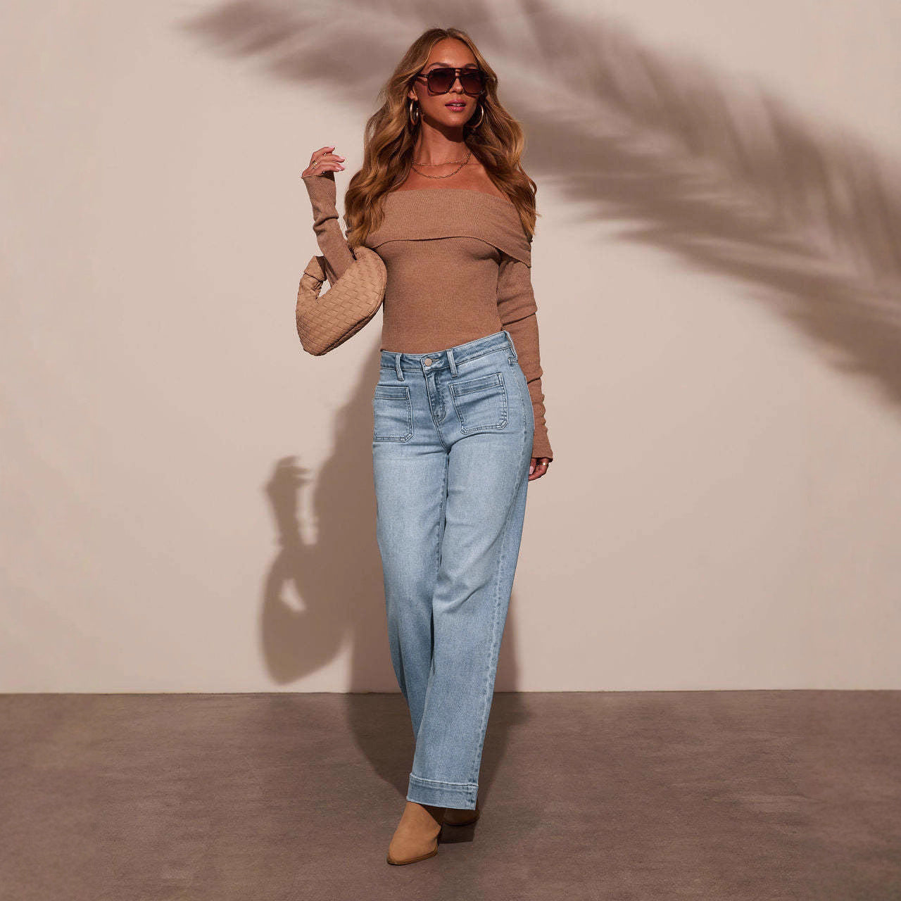 High-Waisted Women’s Denim Jeans with Wide Straight Leg