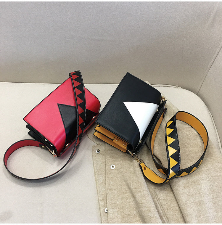 Triangle Shoulder Bag 20cm Square Crossbody with Magnetic Buckle and PU Lining