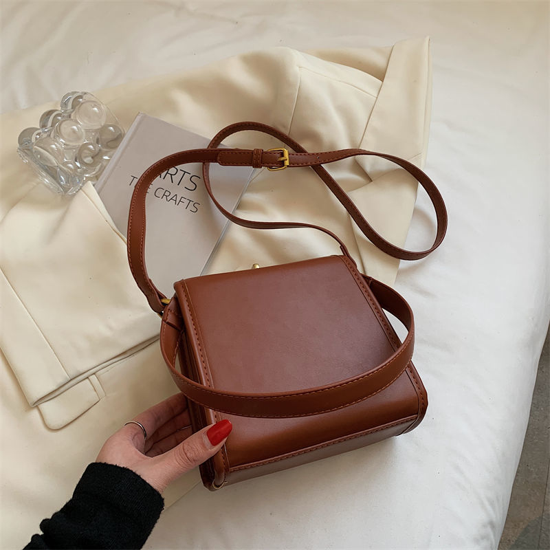 Retro Fashion PU Satchel Bag for Women 17x16x8cm
