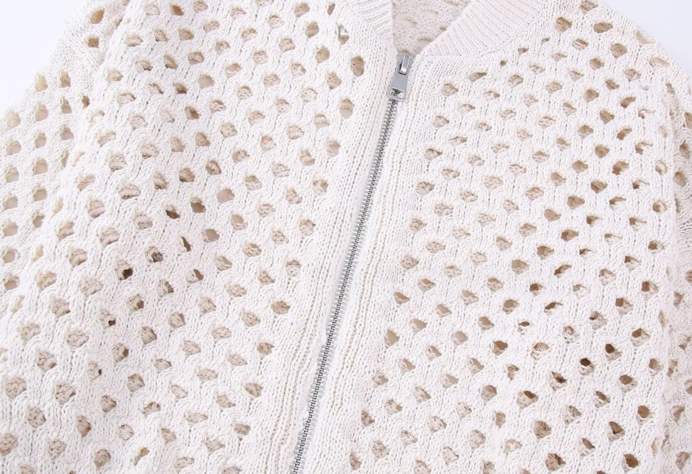 جاكيت طيار نسائي محبوك مجوف