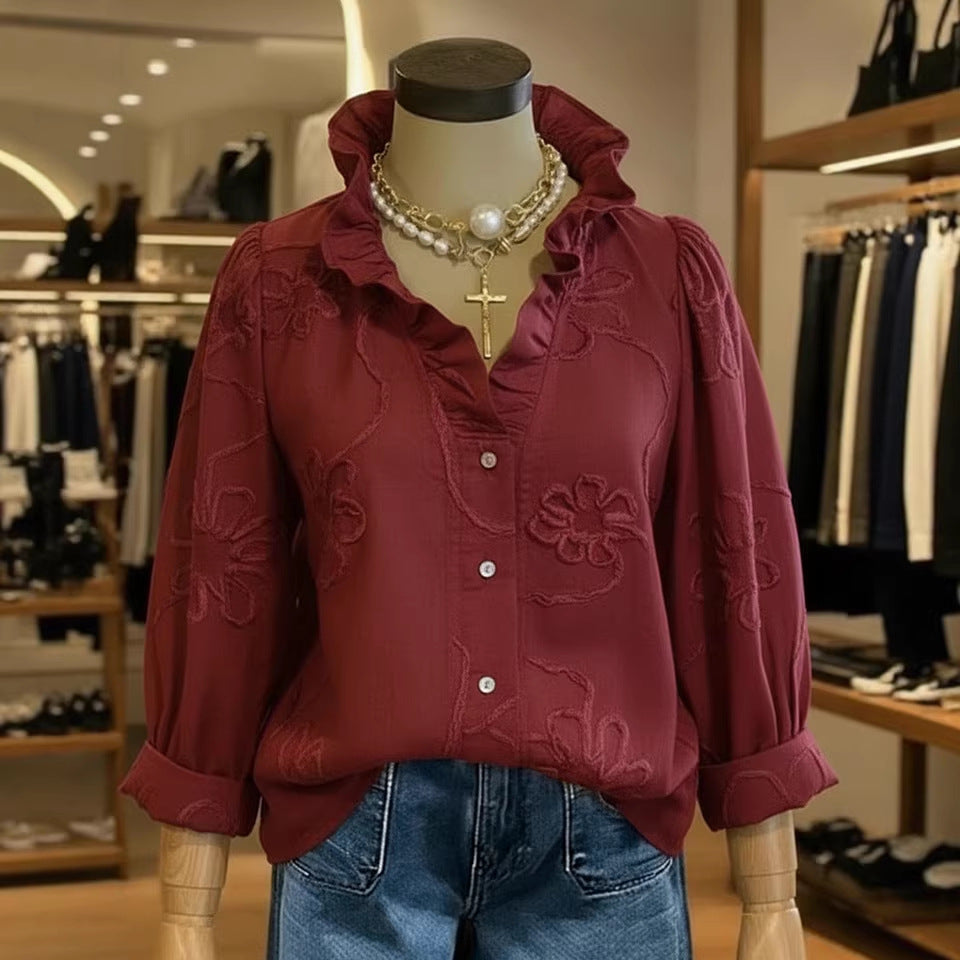 بلوزة قطنية كتانية مطرزة بالدانتيل