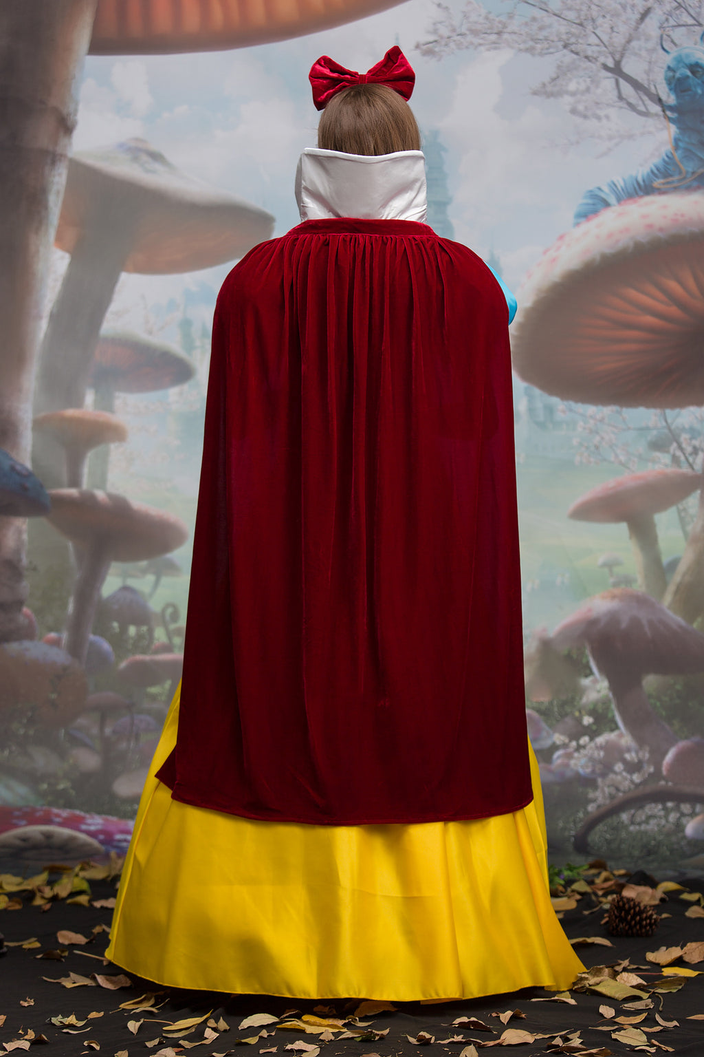 Plus Size Halloween Stage Dress Costume with Cape