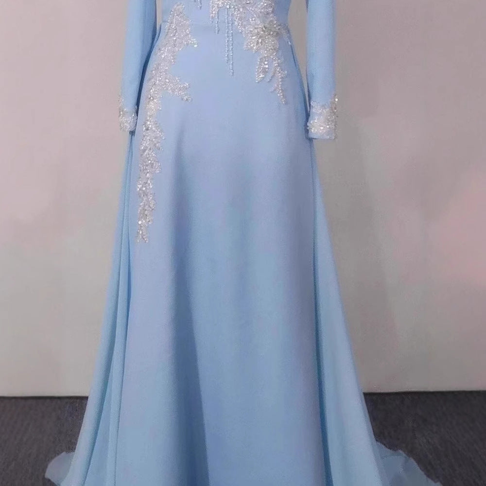 Robe longue en polyester bleu clair de luxe à manches longues et taille haute pour femme