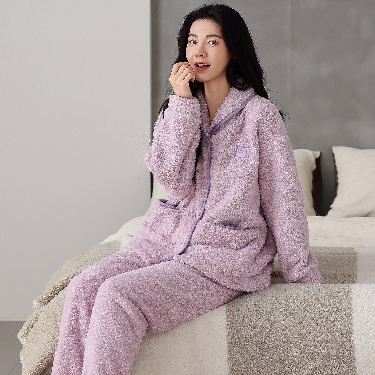 Ensemble pyjama de couple en flanelle épaisse et chaude à manches longues et polaire corail