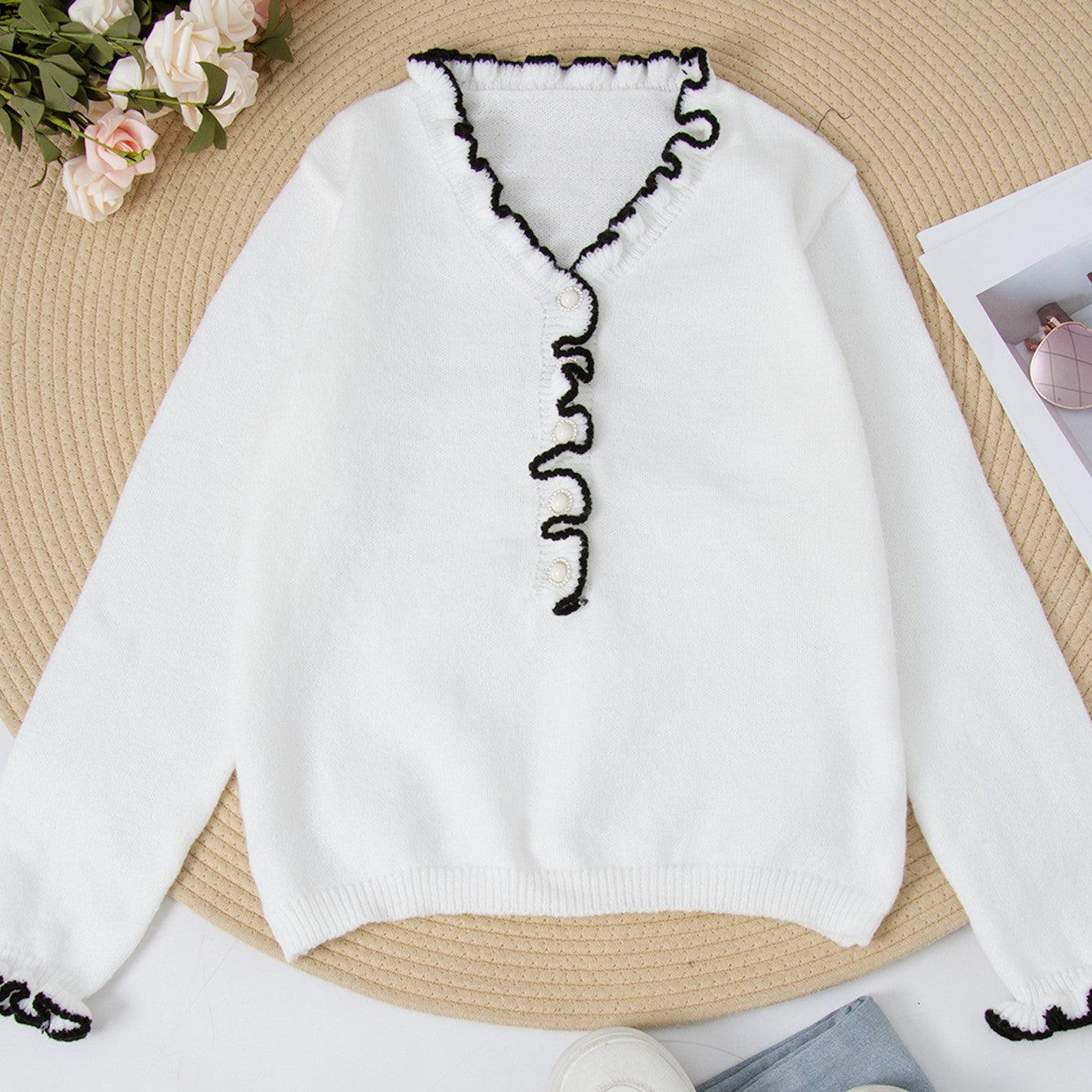 Women's Long Sleeve V-Neck Bell Sleeve Sweater Pullover