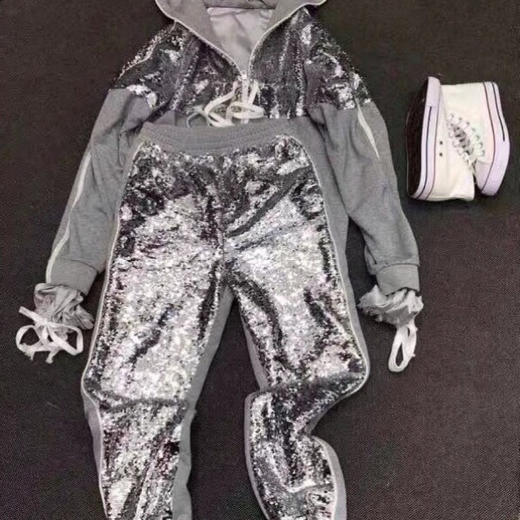 Ensemble pull à capuche gris et pantalon décontracté amincissant en fibre de polyester pour femme