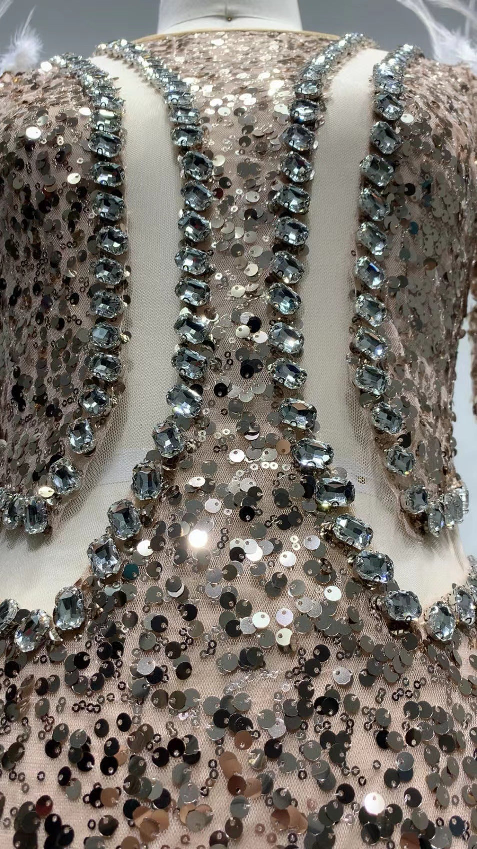 Milky White Sequins Sheath Long Bandage Dress with Nine-Quarter Sleeves