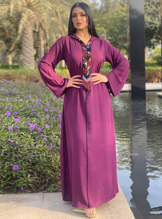 Robe abaya violette à capuche avec pompons en forme de diamant pour femme