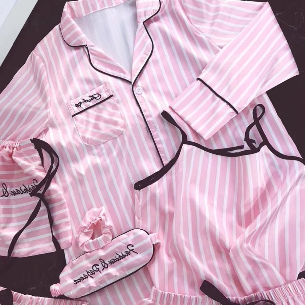 Ensemble de pyjama pour femme en soie et fourrure de lapin, coloris rose