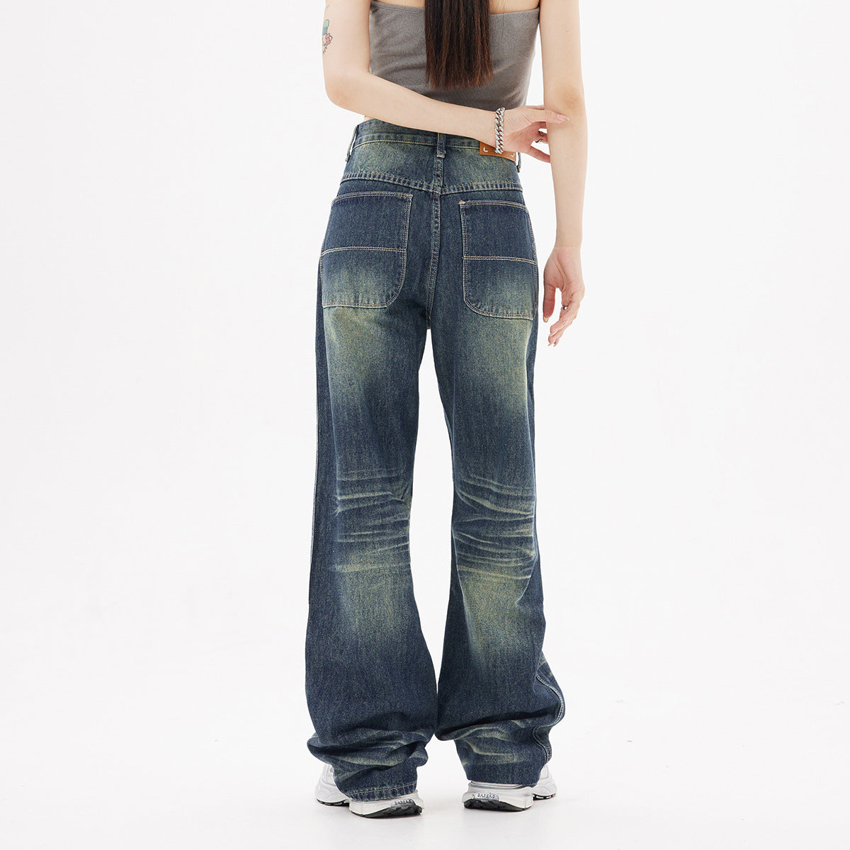 Distressed High Street American Blue Jeans