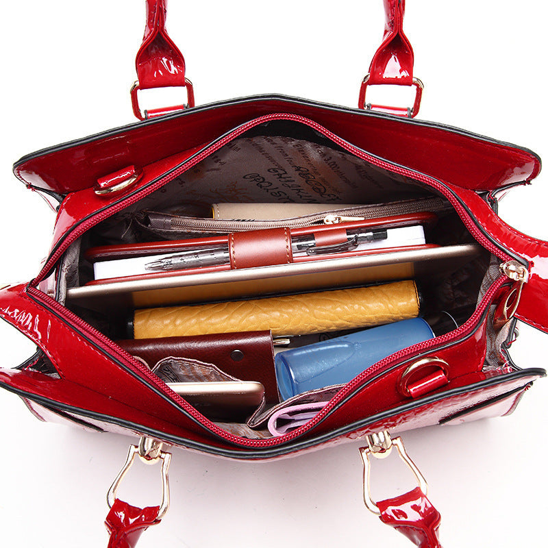 Casual Portable Women’s One-Shoulder PU Messenger Bag with Rhinestones