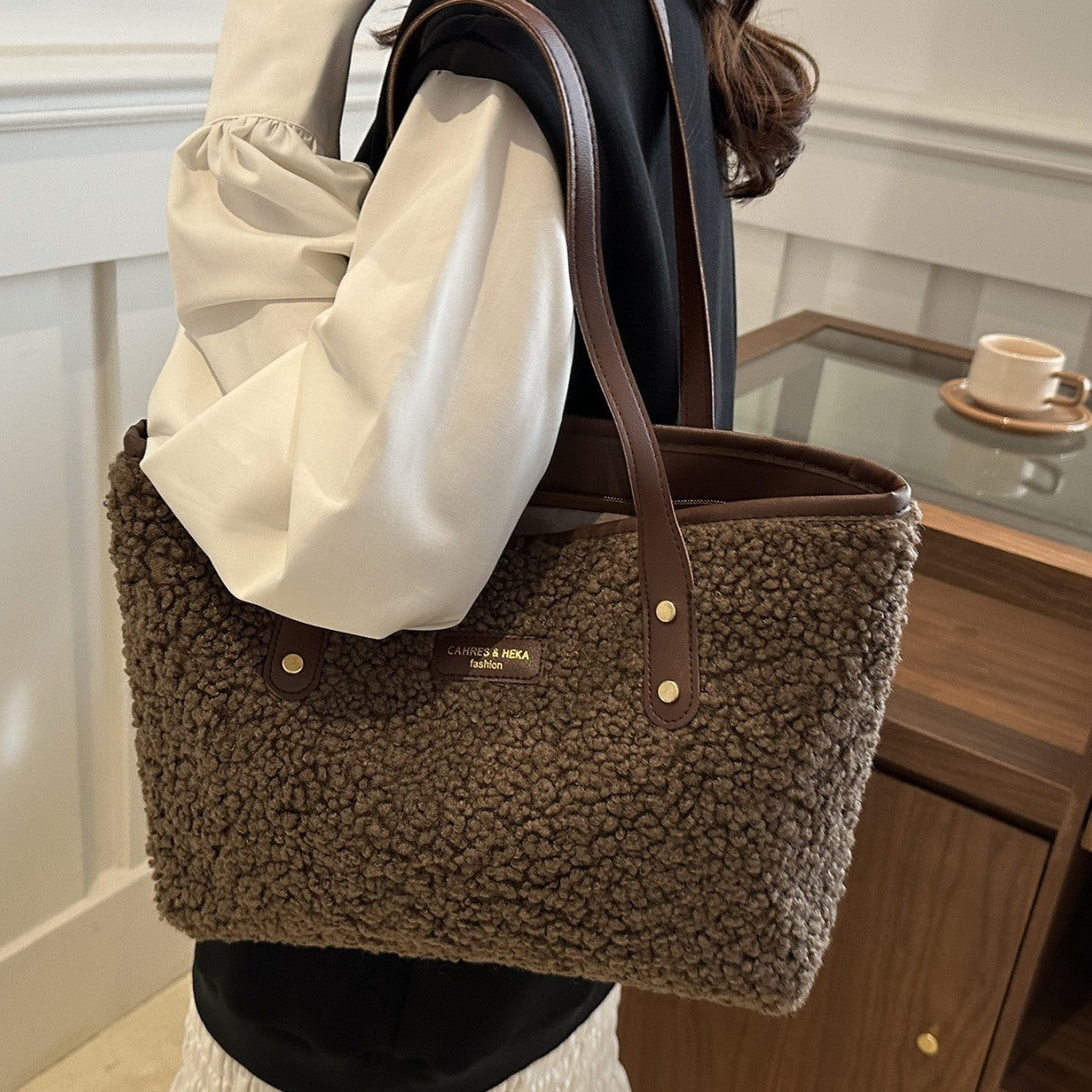 Furry Versatile Bucket Shoulder Bag