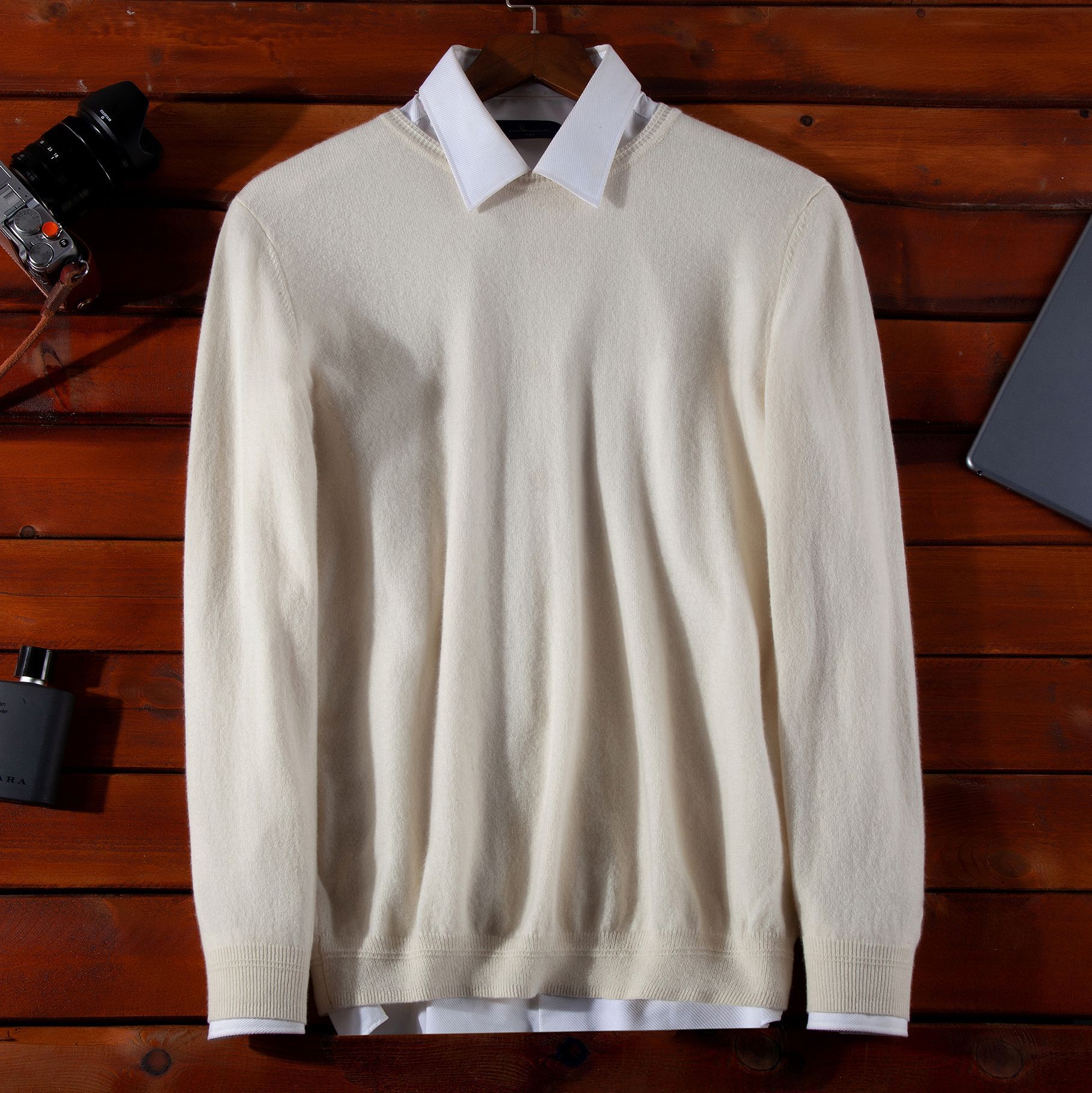 Fine Needle Worsted Round Neck Casual Sweater