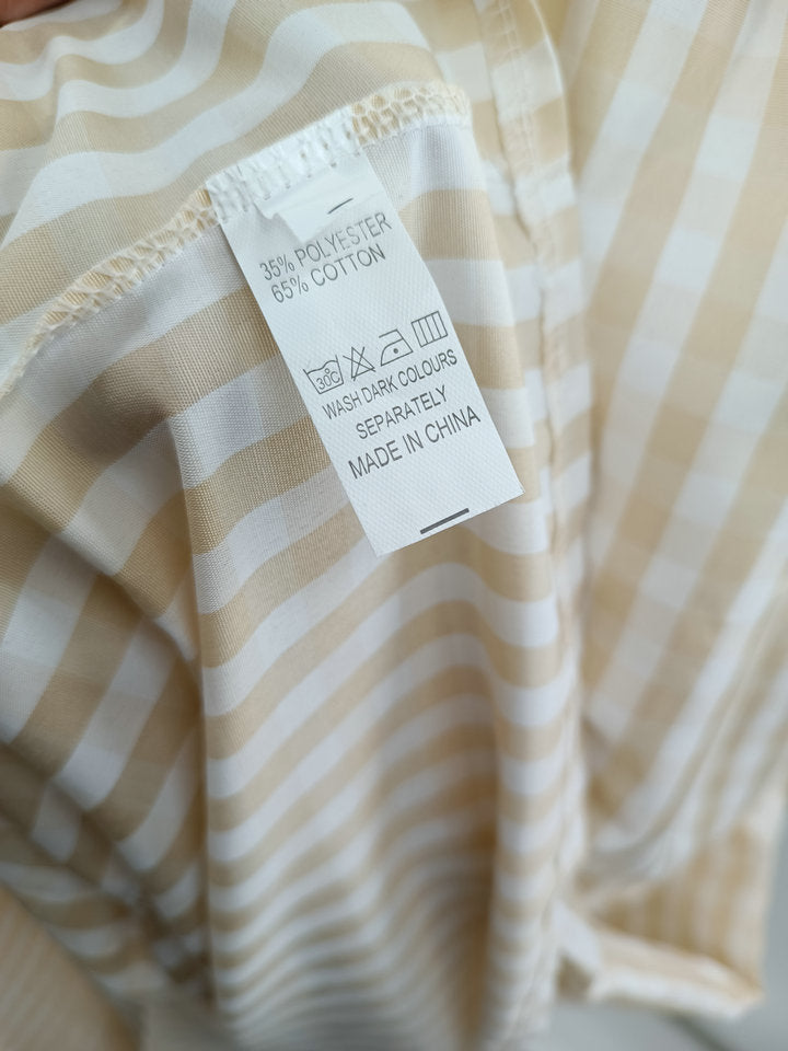 Robe de plage sans manches plissée à volants et motif à carreaux d'été pour femme