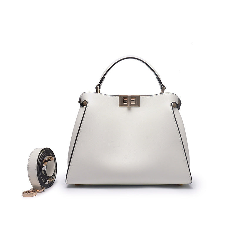 Sac à bandoulière en cuir grand format pour femme avec fermeture à verrou
