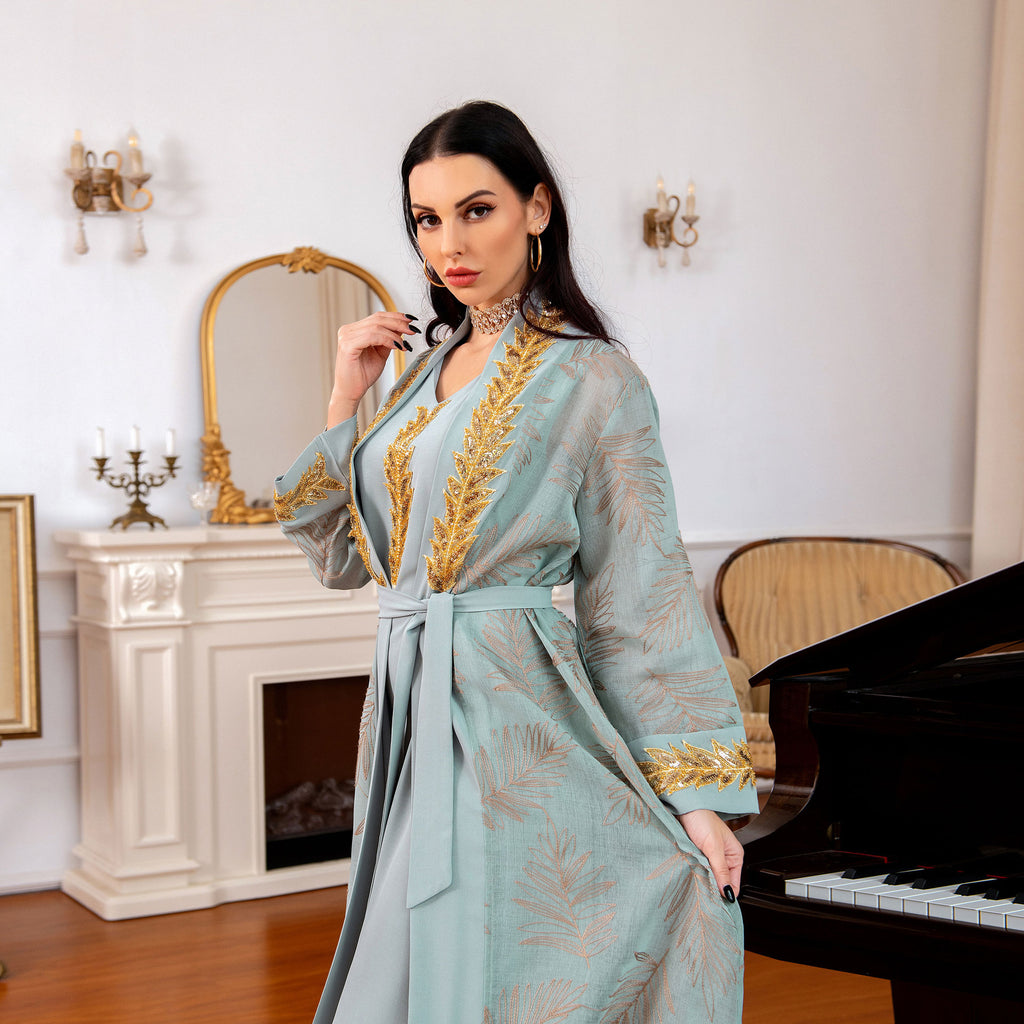 رداء سهرة نسائي مسلم برباط من الدانتيل باللون الأخضر الفاتح