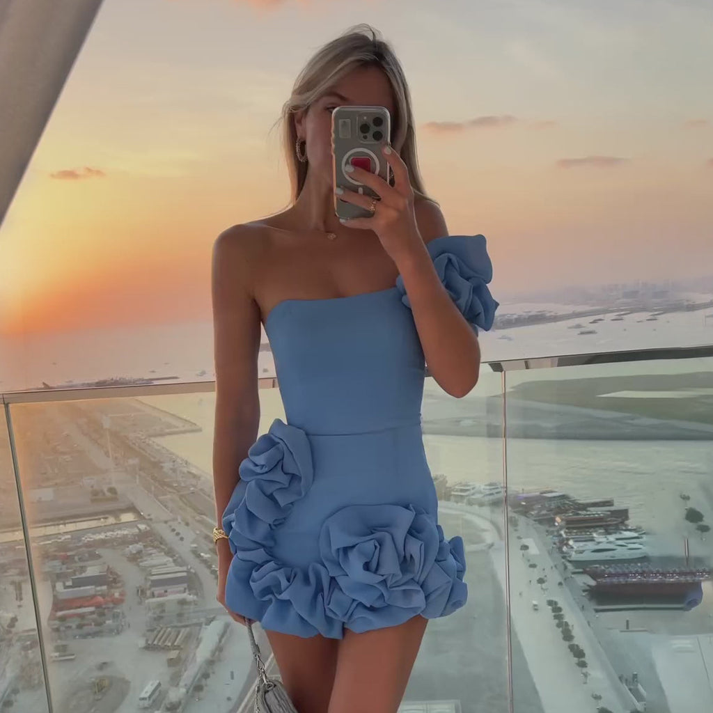 Sexy One-Shoulder Slim Ruffled Flower Bud Short Dress for Evening Party