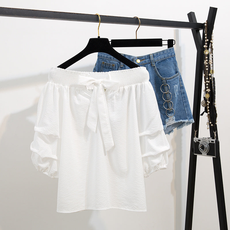 Two-piece suit with high neck denim shorts