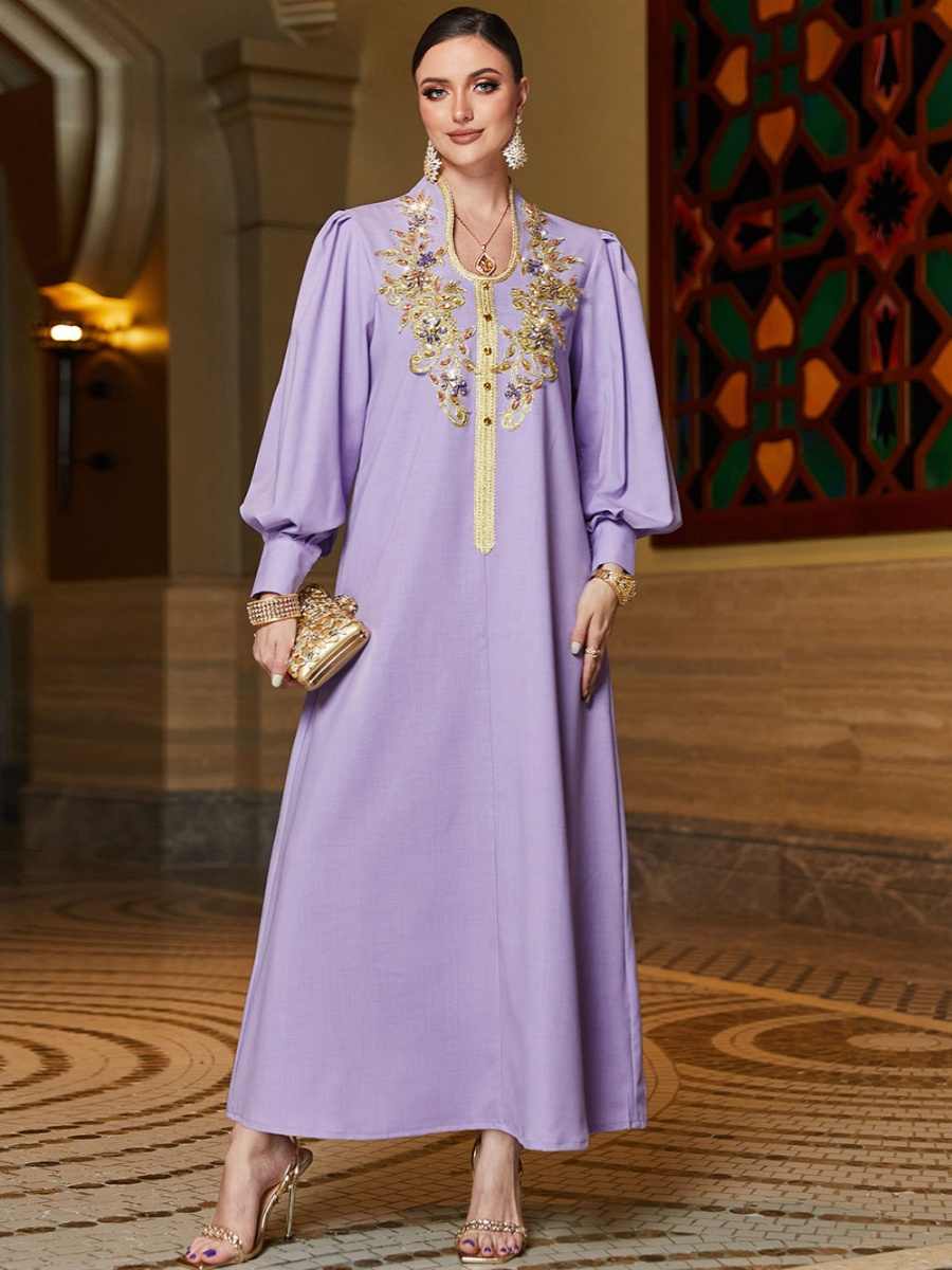 فستان بنفسجي بتطريز دانتيل يدوي، متوفر بمقاسات S-XXL