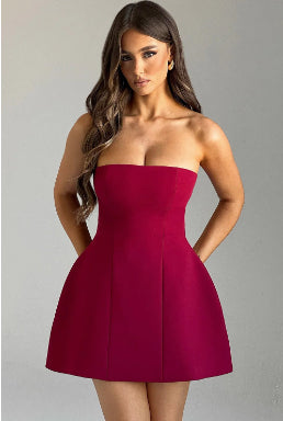 Robe Bustier Tendance pour Femme - Courte, Moulante et Sans Dos - Idéale pour les Fêtes Estivales