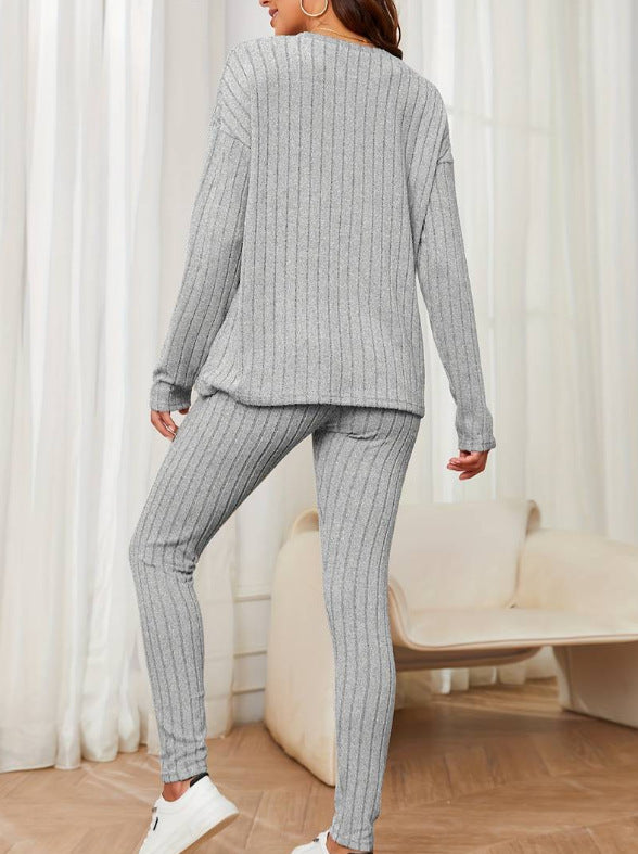 Casual Loose Round Neck Sunken Stripe Knit Suit for Women