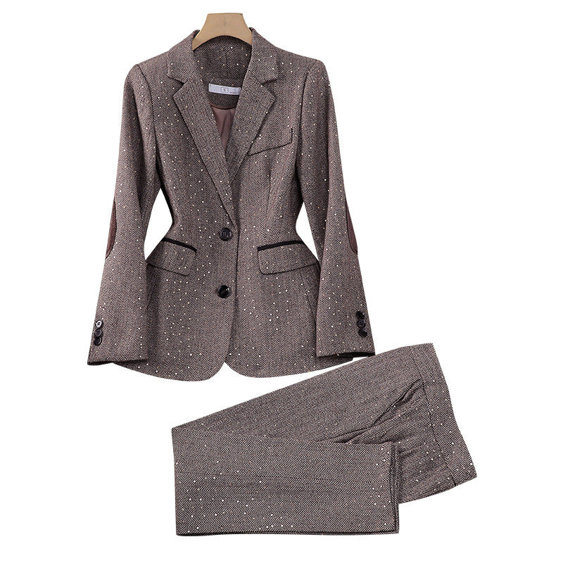 Tailleur deux pièces gris professionnel à manches longues pour femme