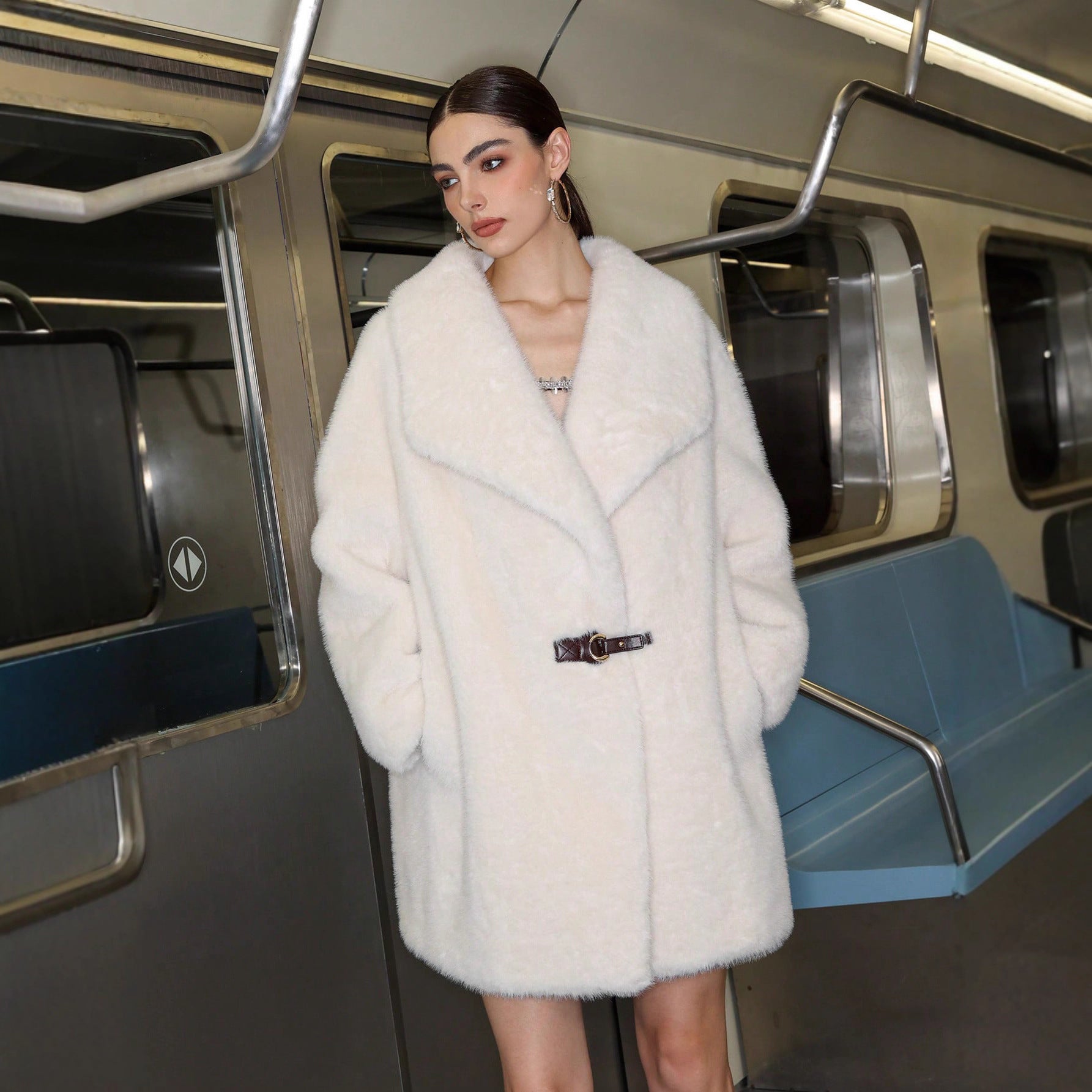 Women's Casual Warm Fur Collar Polyester Jacket with Belt