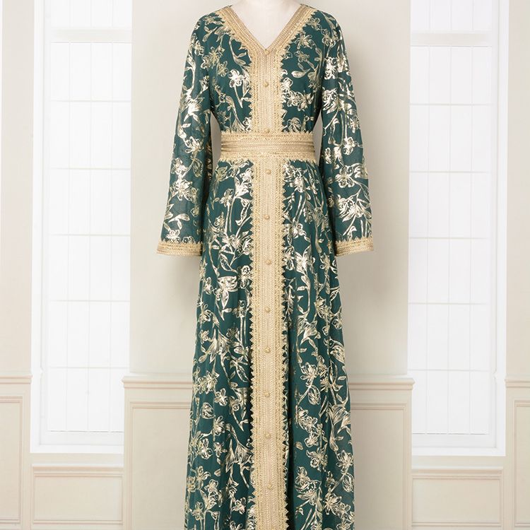 Robe de soirée arabe à bas ornée de fleurs et de bronzer